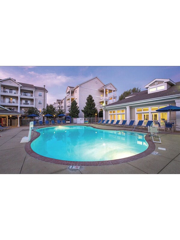 Indoor pool, outdoor pool