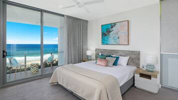 Penthouse, 4 Bedrooms | Individually decorated, individually furnished, blackout curtains