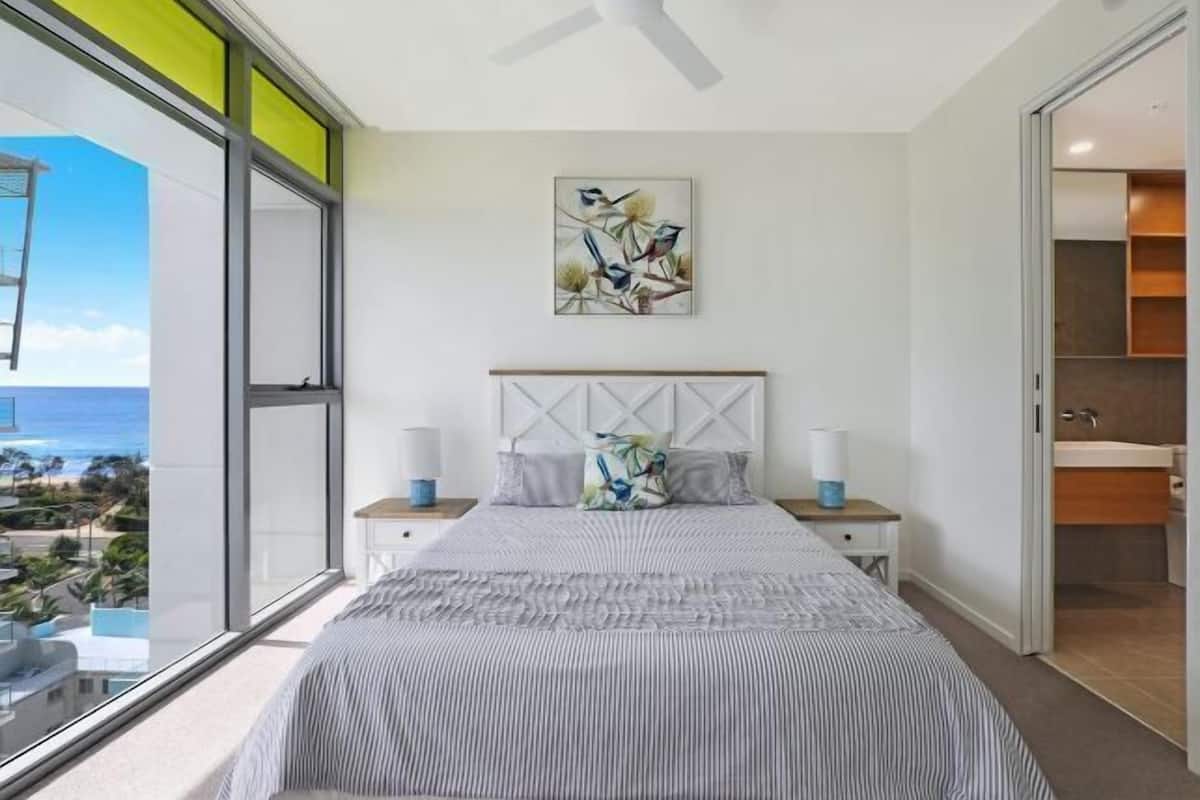 3 bedrooms, individually decorated, individually furnished