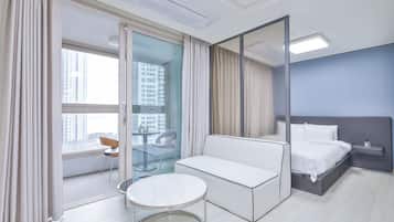 Deluxe Partition Room | Down comforters, individually decorated, individually furnished, desk