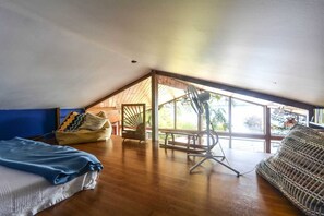 5 quartos, berço de viagem, Wi-Fi
