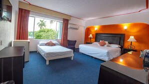 Superior Room | Laptop workspace, blackout drapes, iron/ironing board (on request) - Caribe Princess Chetumal (Chetumal)