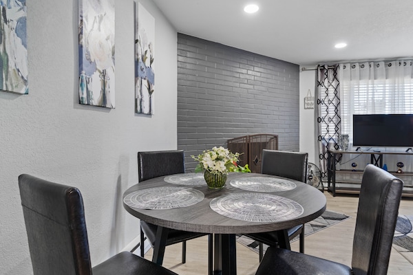 dinning table