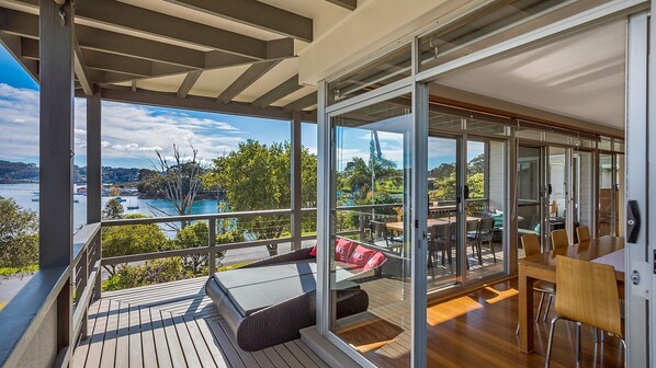 Outdoor dining - 19 Lakeview Drive Narooma (Narooma)