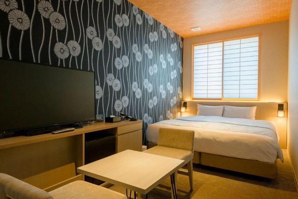 Ropa de cama de alta calidad, tabla de planchar con plancha, wifi gratis