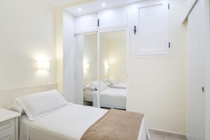 1 makuuhuone, silitysrauta/-lauta, ilmainen Wi-Fi, vuodevaatteet