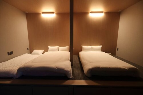 Chartered 1st floor of a newly built house White / Fukuoka Fukuoka