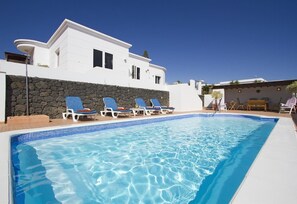 Pool - Villa "Casa McElroy" with Sea and Mountain Views, Private Pool, A/C & WiFi (Tias)