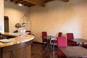 Bar (en la propiedad)