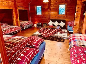1 habitación, escritorio, tabla de planchar con plancha y wifi gratis 