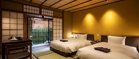 1 bedroom, desk, free WiFi, bed sheets