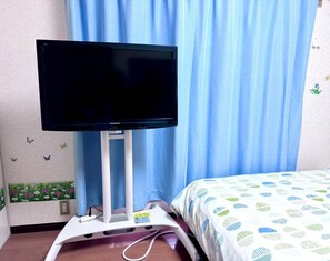 1 camera, una scrivania, ferro/asse da stiro, Wi-Fi gratuito