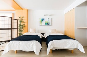 1 habitación, escritorio, tabla de planchar con plancha y wifi gratis 