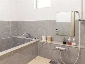 Hair dryer, towels