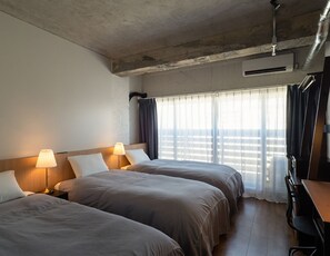 1 bedroom, desk, free WiFi, bed sheets