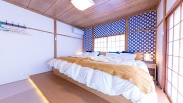 1 bedroom, desk, free WiFi, bed sheets