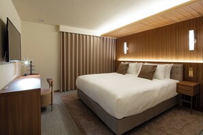 1 室のベッドルーム、デスク、アイロン / アイロン台、WiFi (無料)