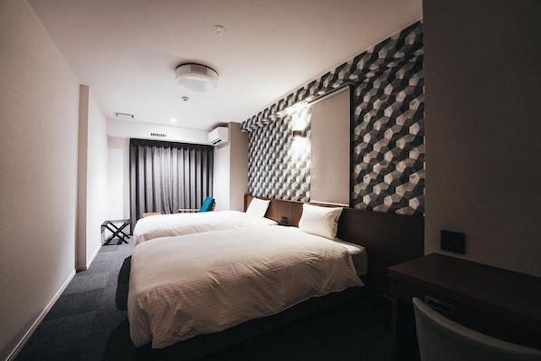 1 habitación, escritorio, wifi gratis y ropa de cama