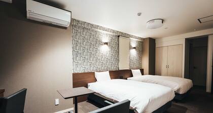 Semidouble Twin Room 3EAST NonSmoking / Saga Saga