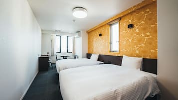 1 bedroom, desk, free WiFi, bed sheets