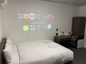 1 bedroom, desk, free WiFi, bed sheets