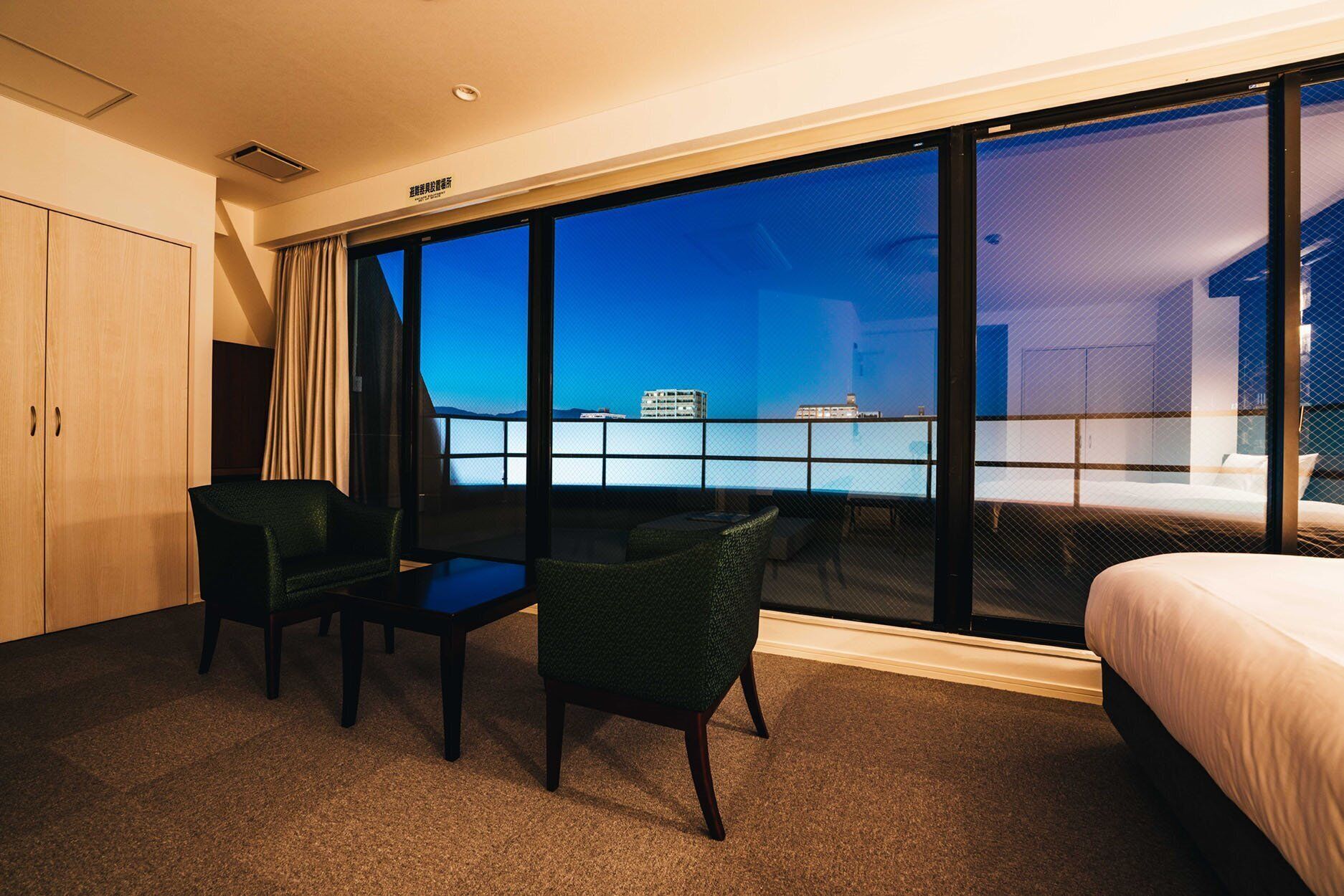 1 bedroom, desk, free WiFi, bed sheets