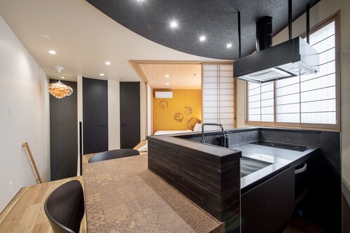 Oyado Town Only for guests Chartered cruiser   / Sasebo Nagasaki