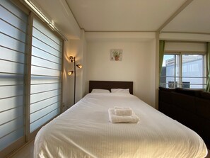 2 bedrooms, free WiFi, bed sheets
