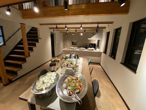 Dining - Rental villa Stella House Vega Kawaguchiko Stell / Minamitsuru-gun Yamanashi (Minamitsuru-gun)