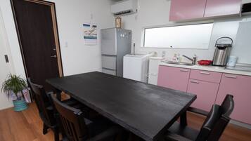 Fridge, microwave, cookware/dishes/utensils