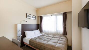 1 室のベッドルーム、デスク、アイロン / アイロン台、WiFi (無料)