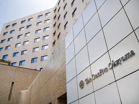 Exterior detail. Superior Queen / Okayama Okayama