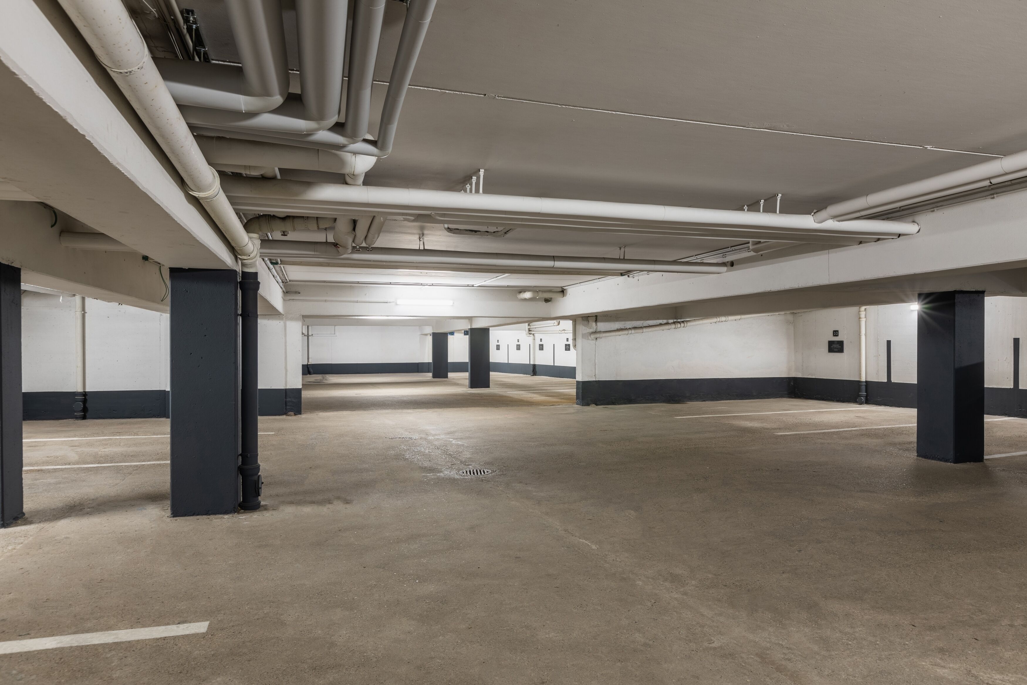 self-parking (surcharge) 11.00 per night