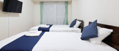 1 chambre, bureau, fer et planche à repasser, Wi-Fi gratuit