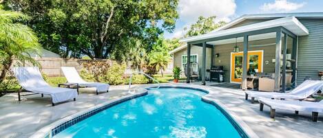 Outdoor pool, a heated pool