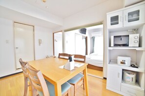1 bedroom, desk, iron/ironing board, free WiFi - Recommended  Weekly Plan Kitchen  Bathroom Fam / Saitama Saitama (Saitama)