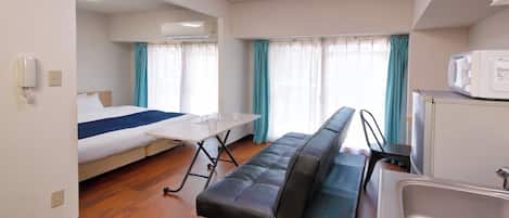 1 Schlafzimmer, Schreibtisch, Bügeleisen/Bügelbrett, kostenloses WLAN