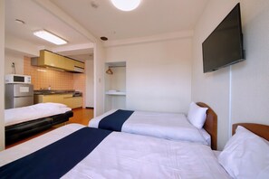 1 chambre, bureau, fer et planche à repasser, Wi-Fi gratuit