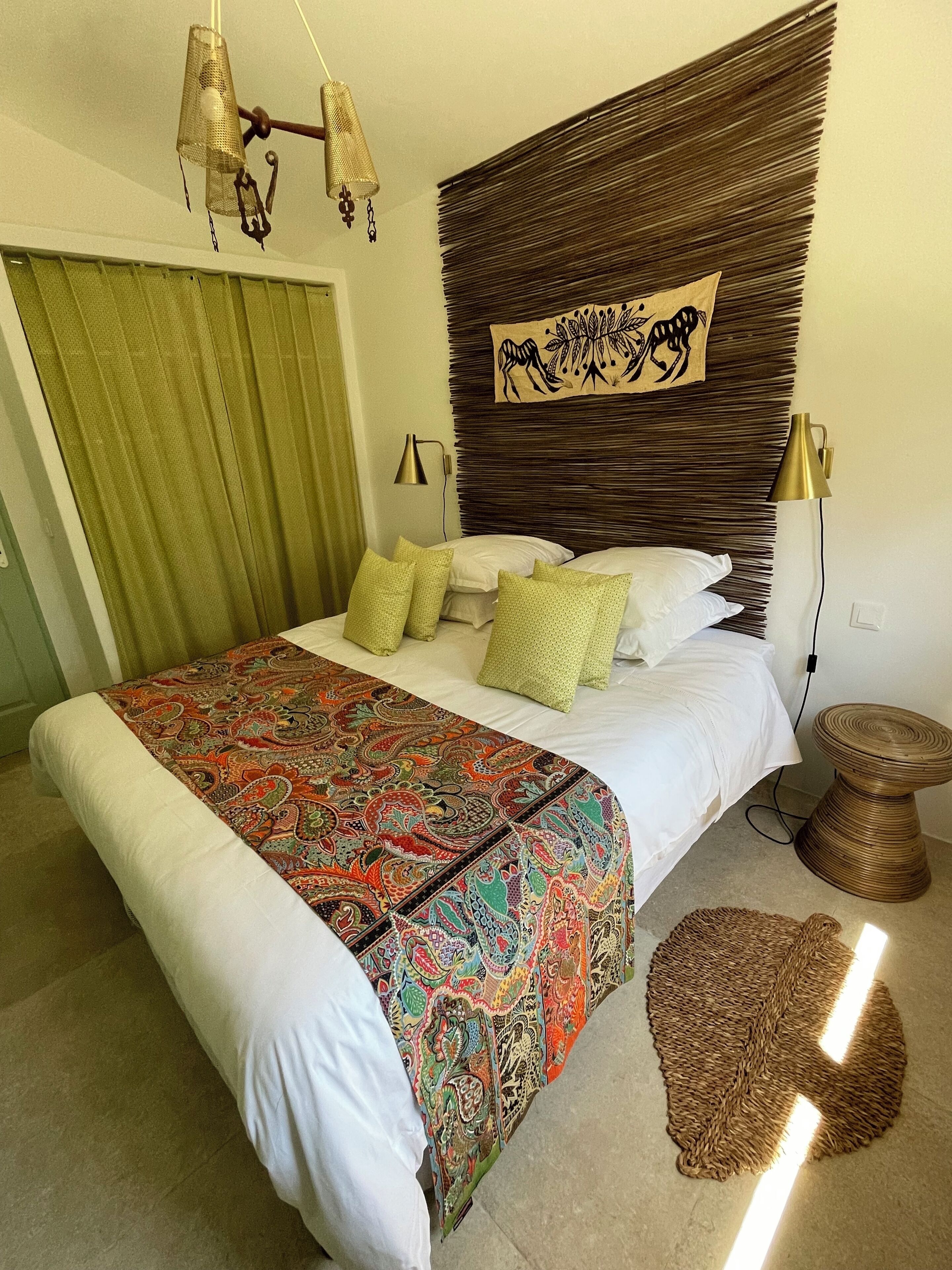 1 chambre, fer et planche à repasser, Wi-Fi gratuit, draps fournis