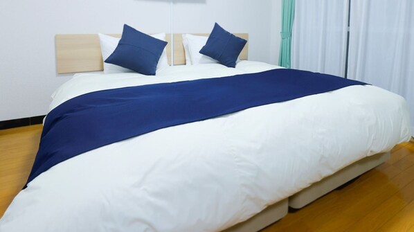 1 bedroom, desk, iron/ironing board, free WiFi