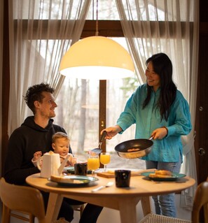 Dining - Occupy two villas and sauna Kota - Karuizawa Forest Cabin / Agatsuma-gun Gunma (Agatsuma-gun)
