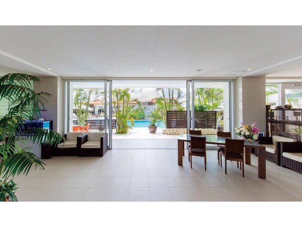 Interior - NonSmoking Ocean View Connecting Room VS | Standa / Tomigusuku Okinawa (Tomigusuku)