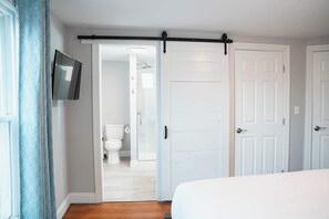 4 bedrooms, iron/ironing board, travel crib, WiFi