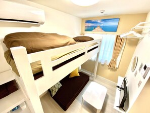 1 多间卧室、办公桌、熨斗/熨衣板、免费 WiFi