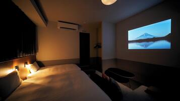 1 bedroom, desk, free WiFi, bed sheets