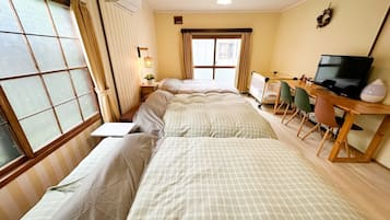 3 soverom, skrivebord, strykejern/-brett og wi-fi (inkludert)