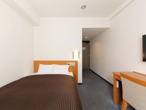 1 室のベッドルーム、デスク、WiFi (無料)、ベッドシーツ