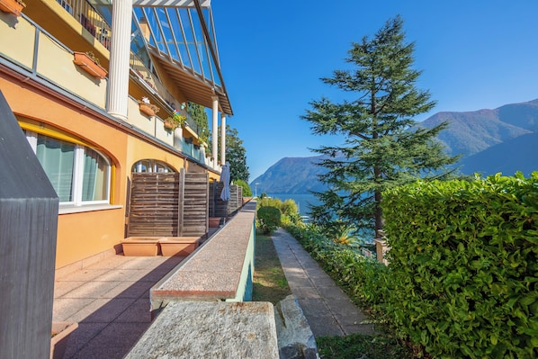 Standard Studio, Mountain View (Orchidea Apt. 4 Front Lake) | Terrace/patio