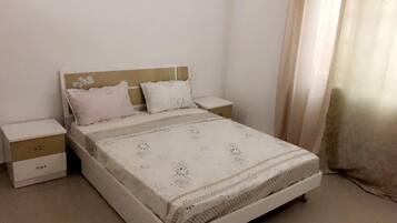 Luxury Villa | 4 bedrooms, desk, laptop workspace, iron/ironing board