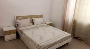 Luxury-Villa | 4 Schlafzimmer, Schreibtisch, laptopgeeigneter Arbeitsplatz